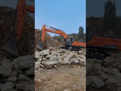 사용 된 도산 DX360LC 장거리 발굴기 용량 1.71m3 36 톤